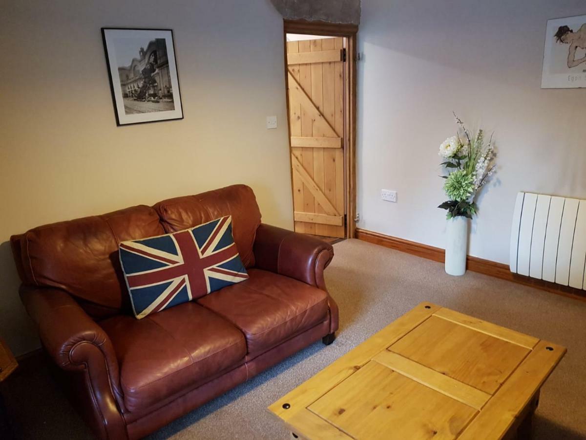 Highpeak Junction Loft Cottage מראה חיצוני תמונה